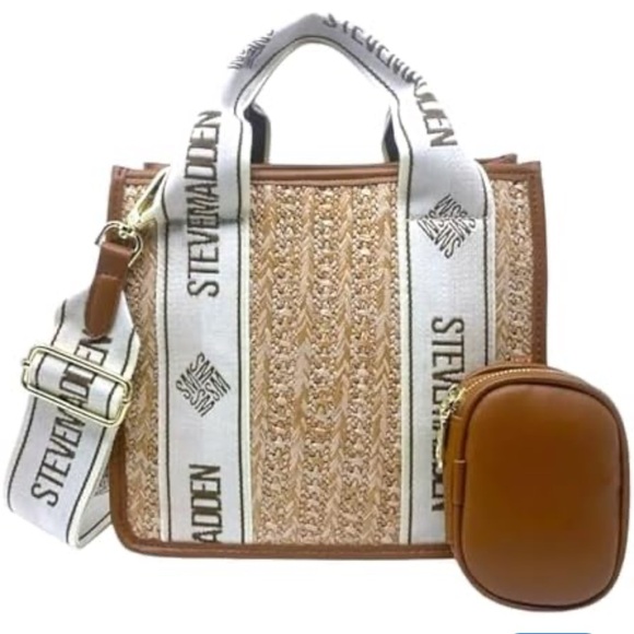 Steve Madden Handbags - Steve Madden Tan Crossbody Bag